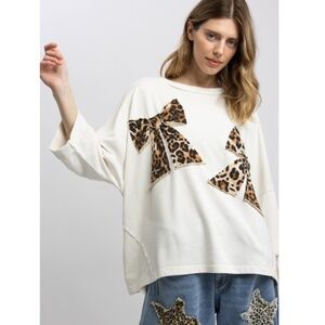 🌹PRE ORDER 9/4 "The Piper" Animal Print Bow Patch Oversized Top with Pockets